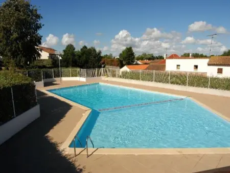 Maison de vacances à Notre-Dame-de-Monts avec piscine et parking privés - Photo 2