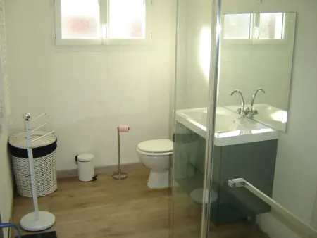 Maison moderne 6 pers, près de la plage, avec WIFI et animaux admis - Photo 5