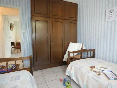 Maison spacieuse avec jardin clos, animaux acceptés, près des plages - Photo 14