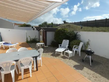 Maison spacieuse avec jardin clos, animaux acceptés, près des plages - Photo 19