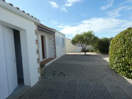 Maison spacieuse avec jardin clos, animaux acceptés, près des plages - Photo 29
