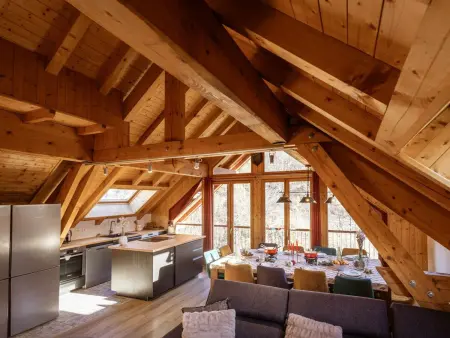 Chalet 6 pièces pour 12 personnes avec parking et animaux admis - Photo 3