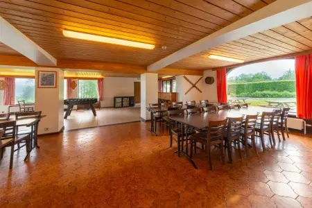 Villa Savoyarde, Villa dans les Ardennes avec Sauna et Jacuzzi - Photo 3