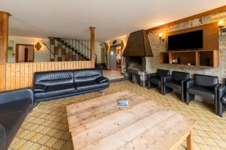 Villa Savoyarde, Villa dans les Ardennes avec Sauna et Jacuzzi - Photo 8
