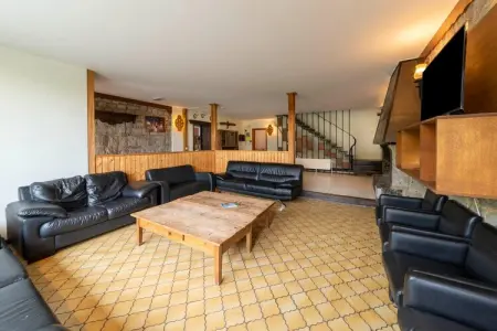 Villa Savoyarde, Villa dans les Ardennes avec Sauna et Jacuzzi - Photo 9