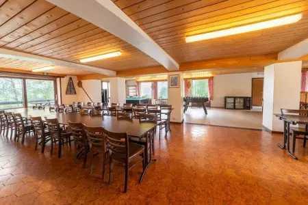 Villa Savoyarde, Villa dans les Ardennes avec Sauna et Jacuzzi - Photo 16
