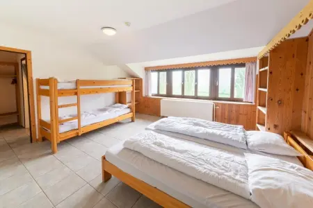 Villa Savoyarde, Villa dans les Ardennes avec Sauna et Jacuzzi - Photo 23