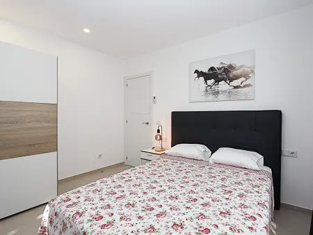 Villa rénovée à Lloret de Mar: 8 pers., piscine, clim, proche plage et centre - Photo 5