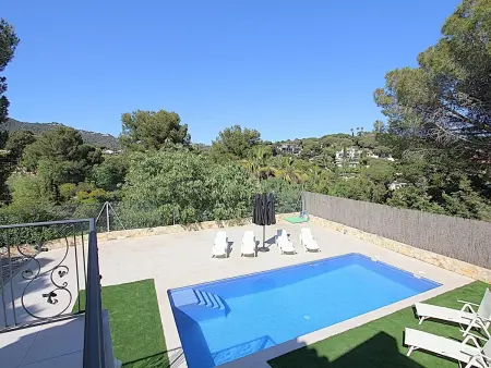 Villa rénovée à Lloret de Mar: 8 pers., piscine, clim, proche plage et centre - Photo 7