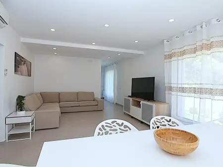 Villa rénovée à Lloret de Mar: 8 pers., piscine, clim, proche plage et centre - Photo 20