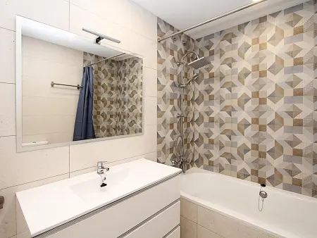 Villa rénovée à Lloret de Mar: 8 pers., piscine, clim, proche plage et centre - Photo 26