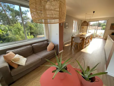 Villa avec piscine chauffée proche plage, WiFi, billard et garage à La Tranche-sur-Mer - Photo 2