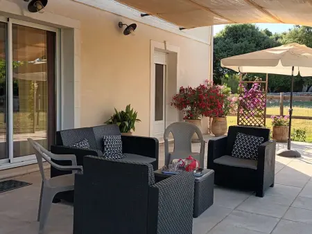 Villa 4 pers avec piscine privée, grand terrain, animaux admis, WiFi, Orgnac l'Aven - Photo 1