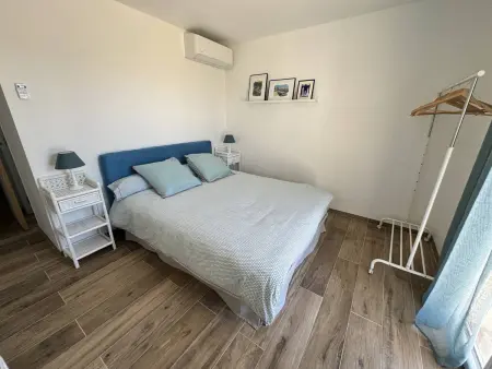 Villa de Luxe Rénovée avec Piscine, 4 Chambres, à 5 Minutes de la Plage - Photo 11