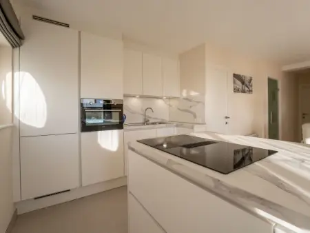 Athene 002 with parking, Appartement 4 personnes à Bredene - Photo 2