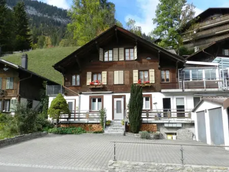 Studio Poli, Appartement 2 personnes à Zweisimmen - Photo 1