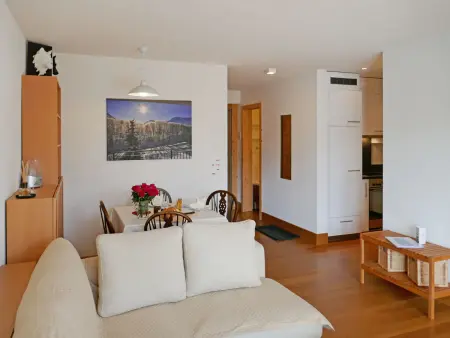 Chesa San Bastiaun B5, Appartement 2 personnes à Samedan - Photo 4