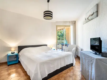 Les Regates, Appartement 6 personnes à Hyères - Photo 2