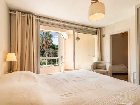 Le Zodiaque II, Appartement 5 personnes à Hyères - Photo 10