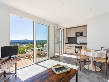 Les Bougainvillées, Appartement 2 personnes à Le Lavandou - Photo 2