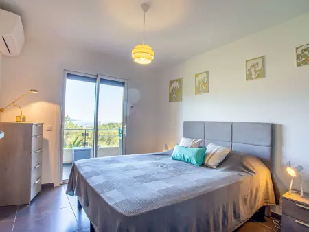 Un autre jour ensoleillé, Appartement 2 personnes à Bormes les Mimosas - Photo 11
