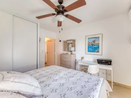 Le Newport, Appartement 4 personnes à Fréjus - Photo 9