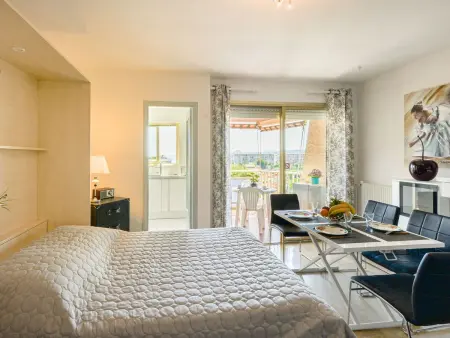 Le Baccara, Appartement 2 personnes à Cagnes sur Mer - Photo 1