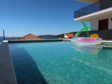 Viva-by the sea-garden & terraces, Appartement 4 personnes à Trogir Vranjica - Photo 15