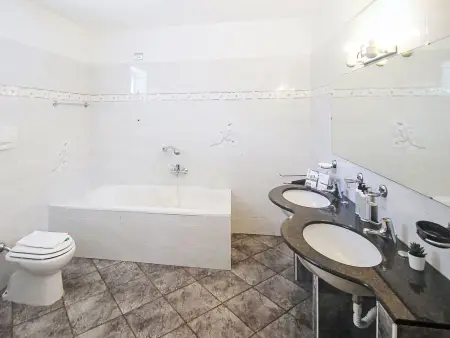 Residenza Agrifoglio, Appartement 6 personnes à Luino - Photo 18