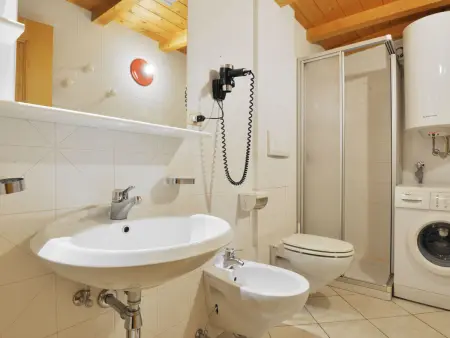 Villa Placidia Apt 33, Appartement 6 personnes à Canazei - Photo 5