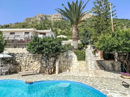 Bouganville di Patrizia, Appartement 7 personnes à Castellammare del Golfo - Photo 1