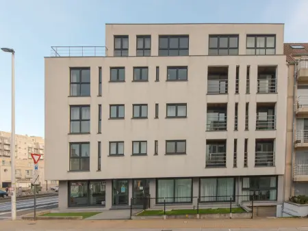Miramar with terrace, Appartement 4 personnes à Oostende - Photo 10