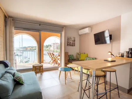 Port de la Gavine I, Appartement 3 personnes à Hyères - Photo 2