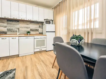 Matanovi Dvori, Appartement 5 personnes à Vir - Photo 2