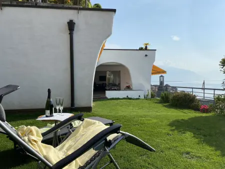 Lakeview, Appartement 5 personnes à Brissago - Photo 1