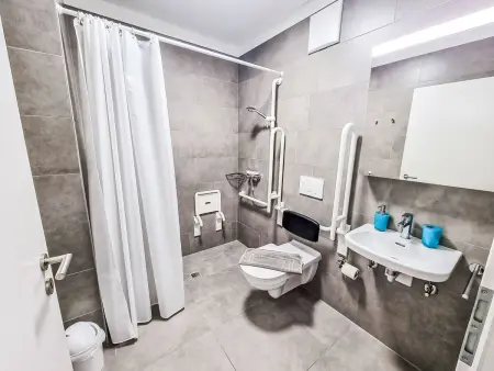 LocTowers A4.1.1, Appartement 4 personnes à Locarno - Photo 15