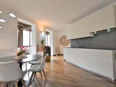 Valley View Pool Apartment, Appartement 5 personnes à Ardenno - Photo 1
