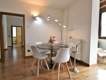 Valley View Pool Apartment, Appartement 5 personnes à Ardenno - Photo 9