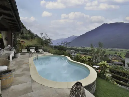 Valley View Pool Apartment, Appartement 5 personnes à Ardenno - Photo 41