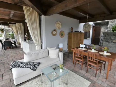Valley View Pool Apartment, Appartement 5 personnes à Ardenno - Photo 42