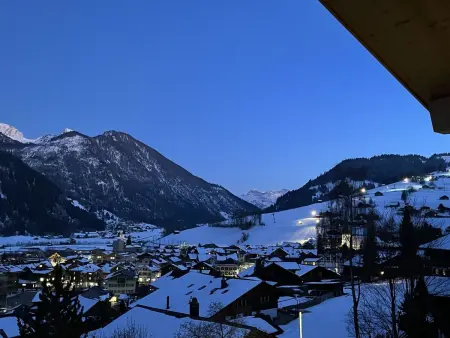 Sparenmoos (OG + DG Nord-Ost), Appartement 6 personnes à Zweisimmen - Photo 3