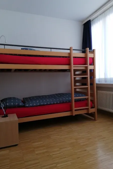 Tgiesa Canols, Appartement 6 personnes à Valbella - Photo 12