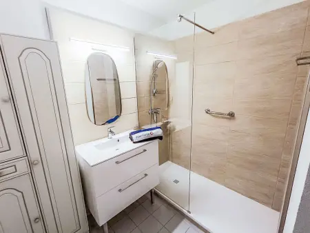 Port d'Attache, Appartement 2 personnes à Fréjus - Photo 4