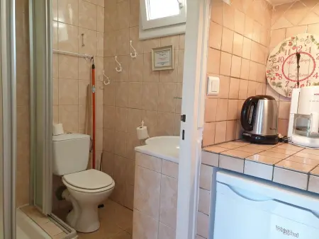studio 18-20m2, Appartement 2 personnes à Calvi - Photo 10