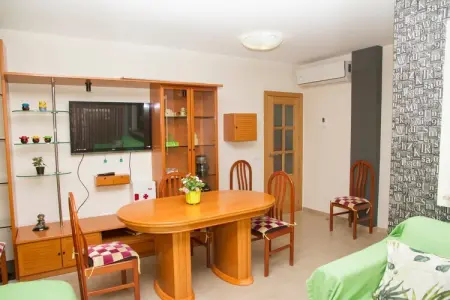 Piso en Garrucha, Appartement ensoleillé près du Paseo - Photo 1