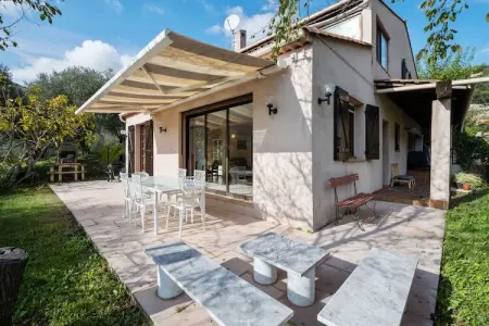 Home View & Pool, Charmant Appartement avec Piscine - Photo 7