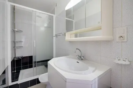Home View & Pool, Charmant Appartement avec Piscine - Photo 28