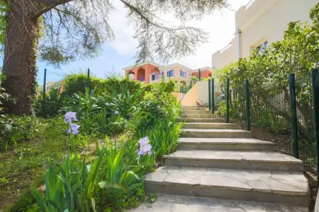 Bel Azur, Appartement en Provence avec piscine et golf - Photo 8