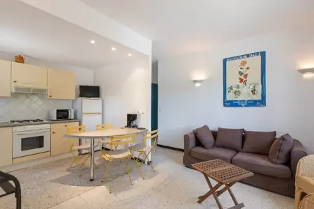 LE DALI, Appartement dans un bel immeuble avec piscine - Photo 1