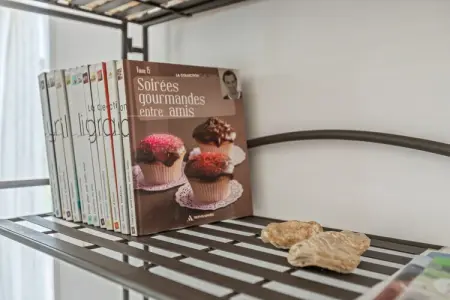 LE DALI, Appartement dans un bel immeuble avec piscine - Photo 22